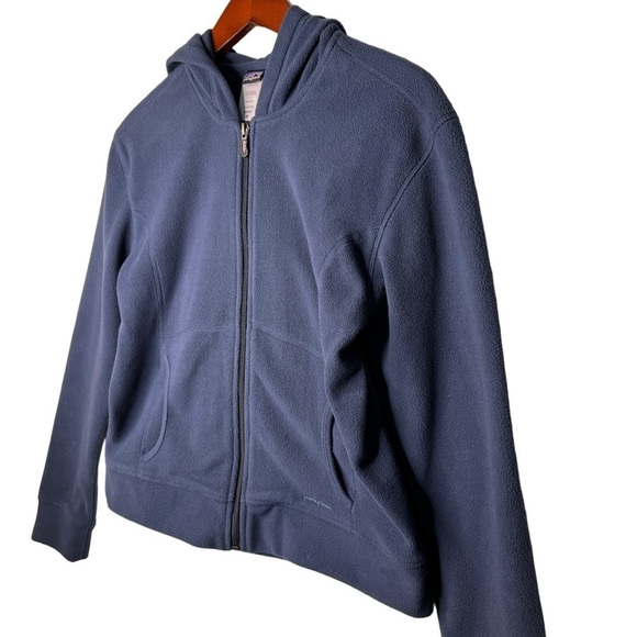 PATAGONIA Hooded Zip Front Fleece Jacket Size Medium in Dusty Blue - Picture 3 of 12